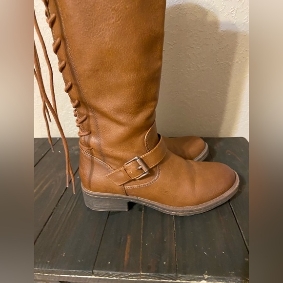 Like-new lace up faux leather tall boots - Picture 7 of 13